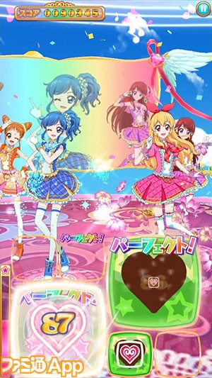 誰でもいつでも気軽に遊べるスマホ版 アイカツ 誕生秘話を直撃 スマホゲーム情報ならファミ通app