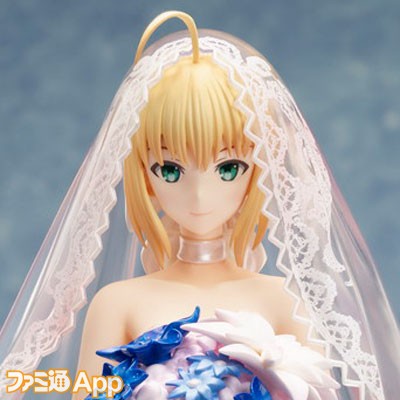 Fate/stay night』“セイバー ～10th ロイヤルドレスver.～”1/7スケール