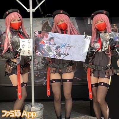 勝利の女神：NIKKE』のコスプレイヤーが池袋に集結！“NIKKE東京基地